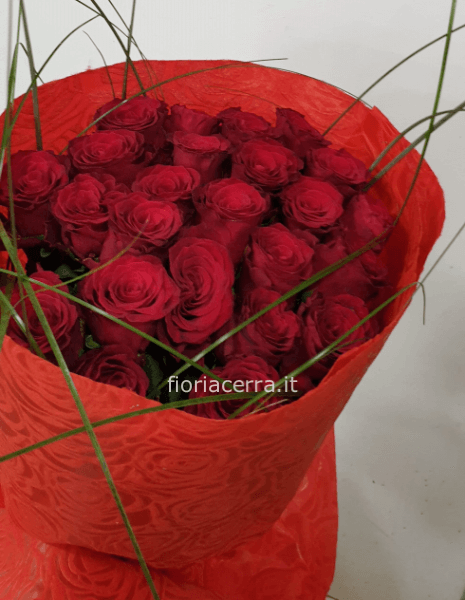 Rose colore rosso da comporre in mazzo per numero di steli.