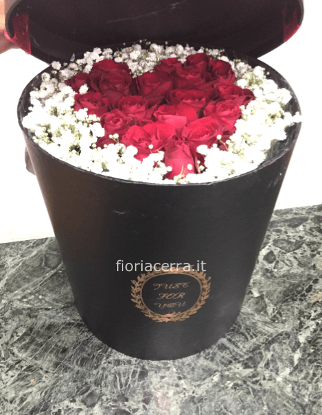 box con rose rosse